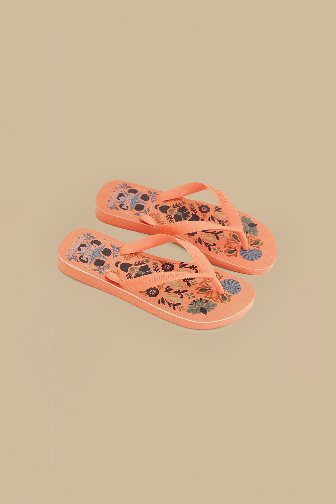 Seasheel Tapestry Havaianas – FARM Rio
