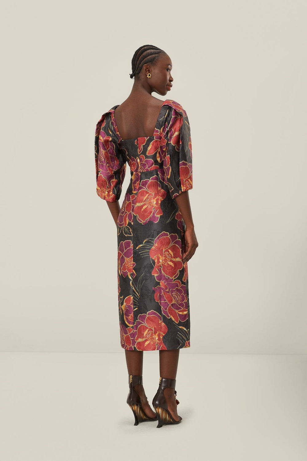 Black Shiny Chita Short Sleeve Midi Dress – FARM Rio