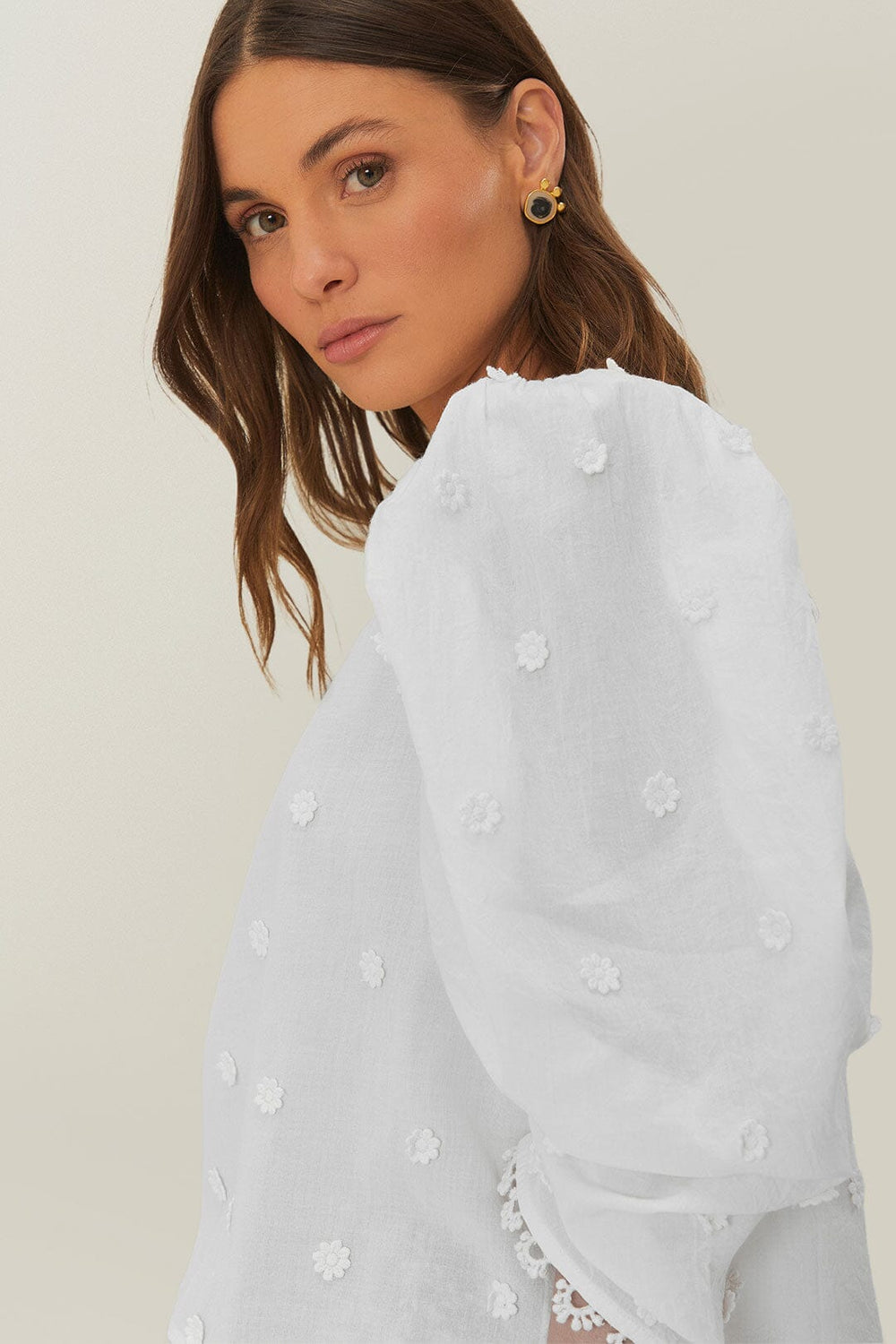 Off-White 3D Flowers Blouse – FARM Rio