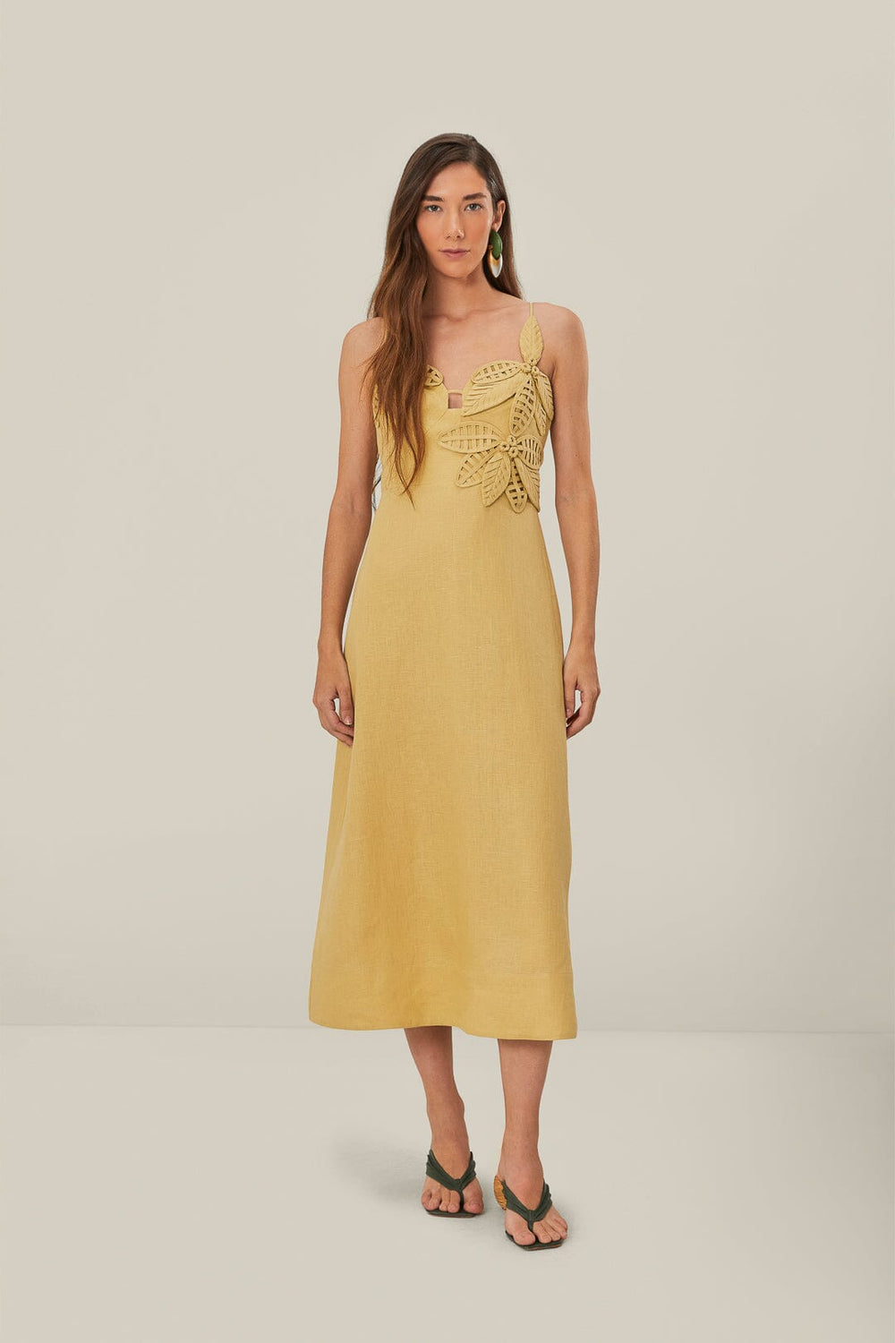 Sand 3D Flower Bodice Midi Dress – FARM Rio