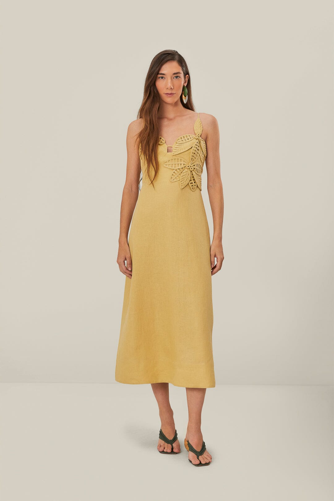 Sand 3D Flower Bodice Midi Dress – FARM Rio