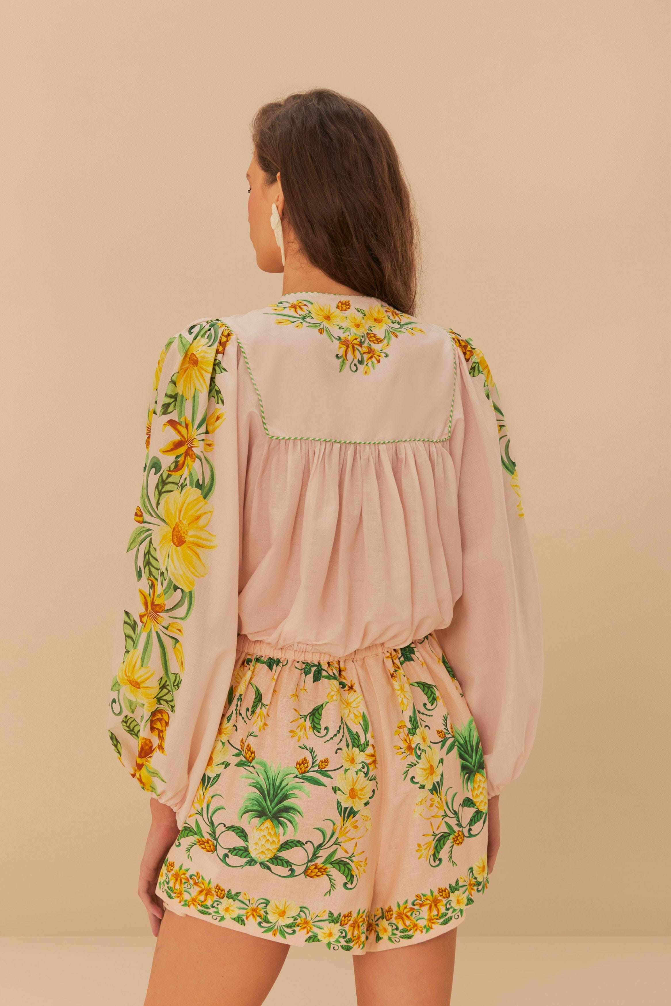 Pink Botanical Beauty LENZING™ ECOVERO™ Euroflax™ Shorts – FARM Rio