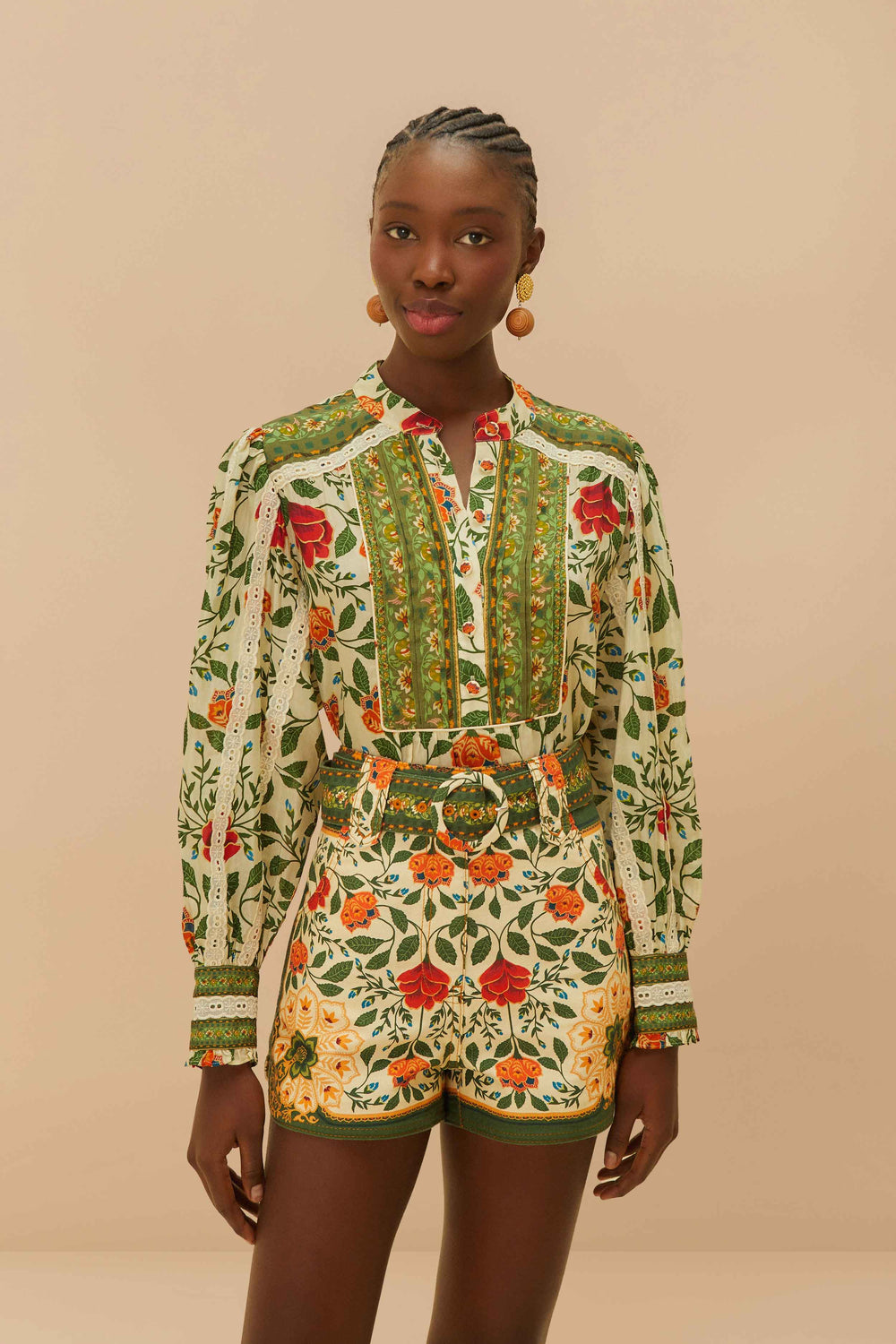 Sand Garden Tapestry Shorts – FARM Rio