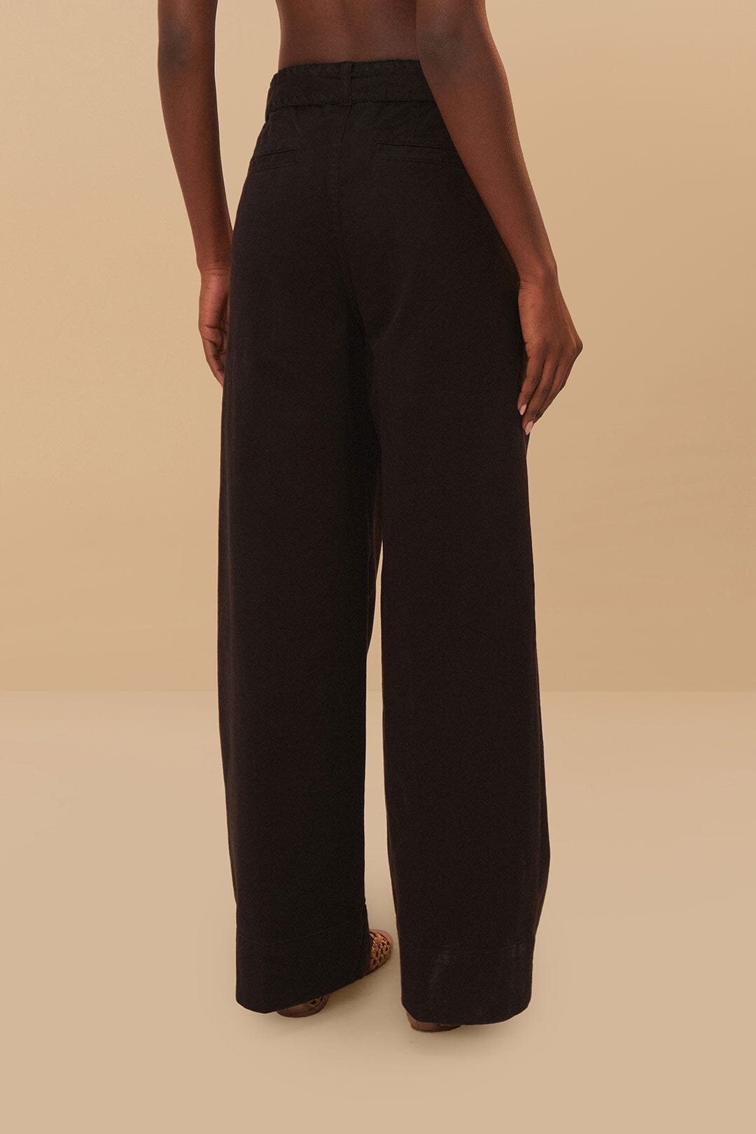 Black Twill Belted Wide Pants – FARM Rio