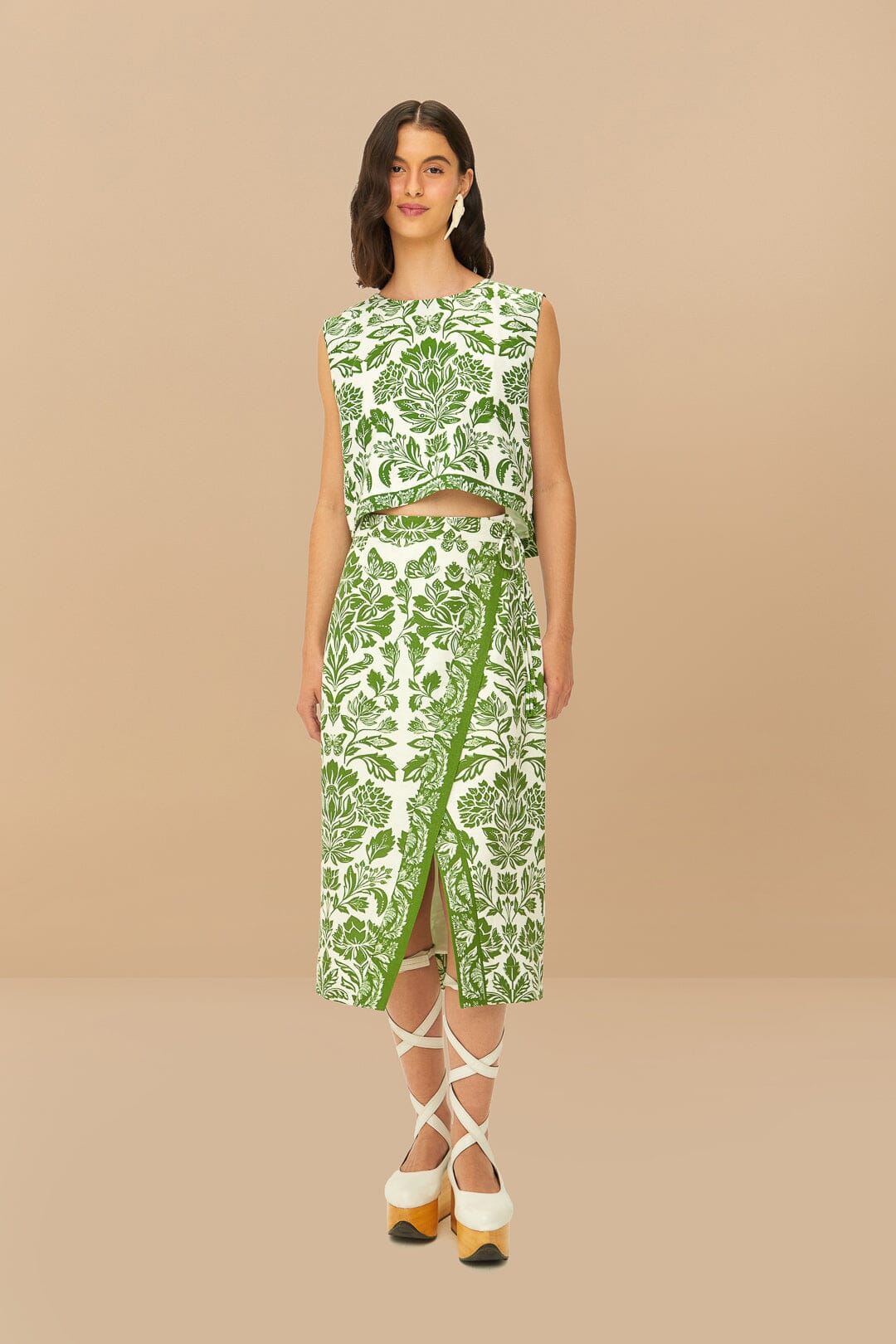 Green Delicate Tapestry LENZING™ ECOVERO™ Euroflax™ Midi Skirt – FARM Rio