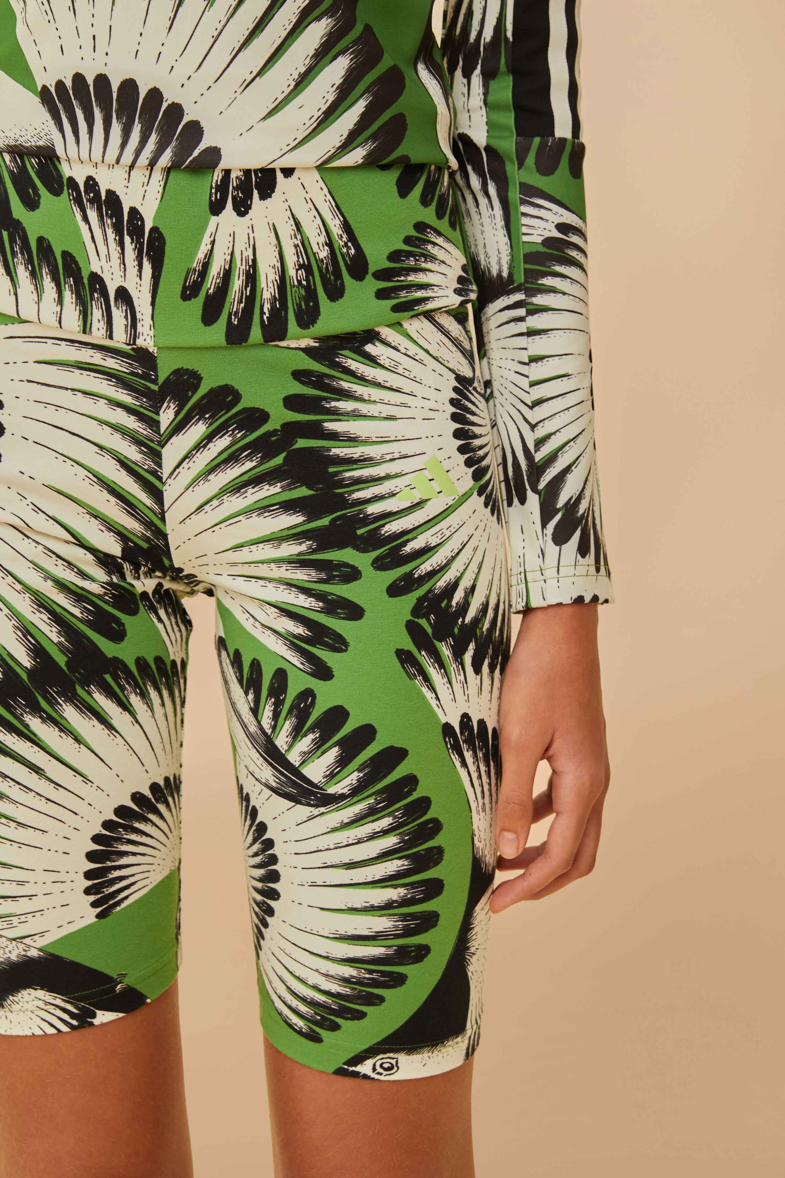 Adidas Toucan Wings Crew Green Biker Short – FARM Rio