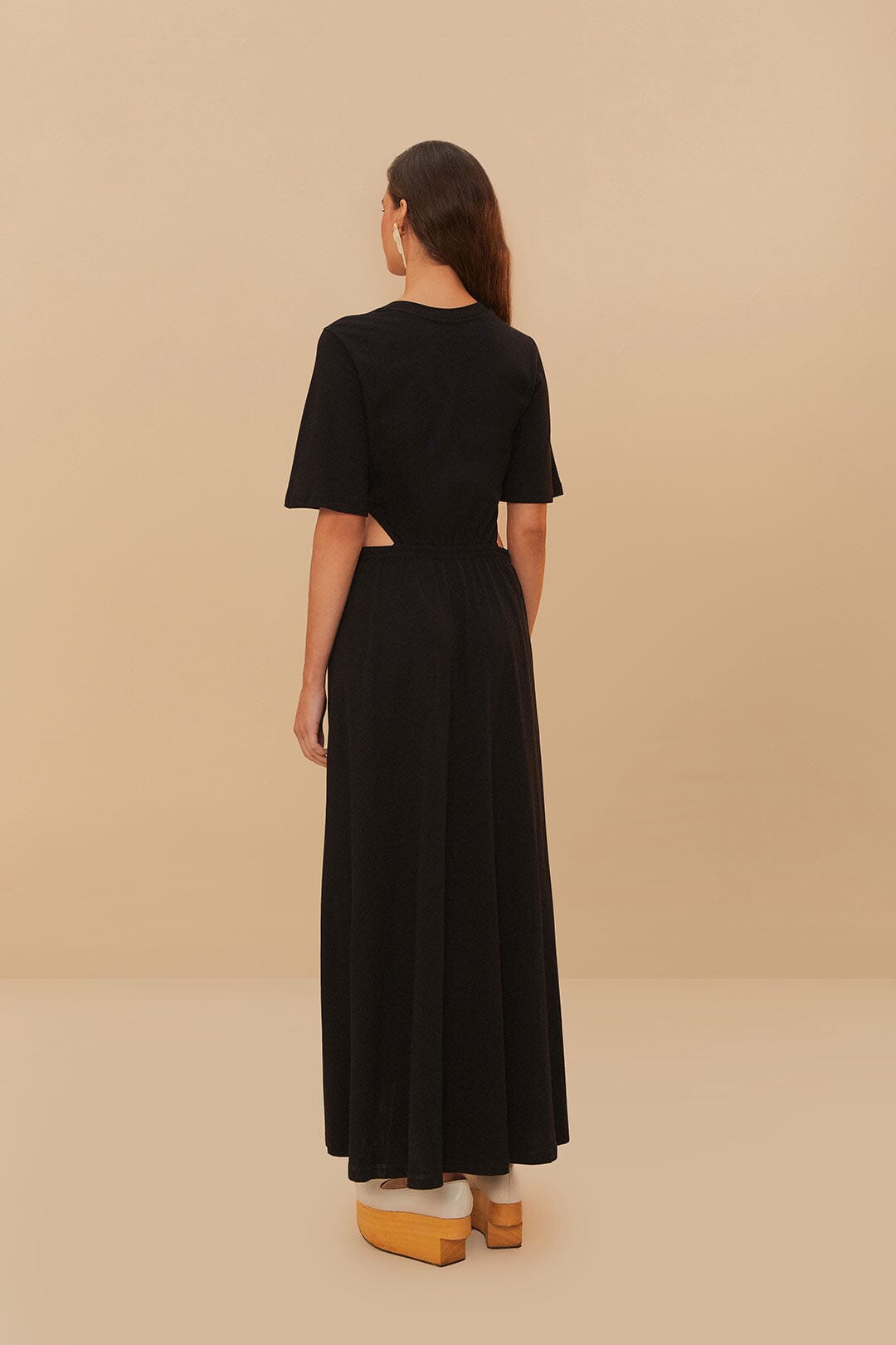 Black Cut-Out Short Sleeve Midi Dress – FARM Rio