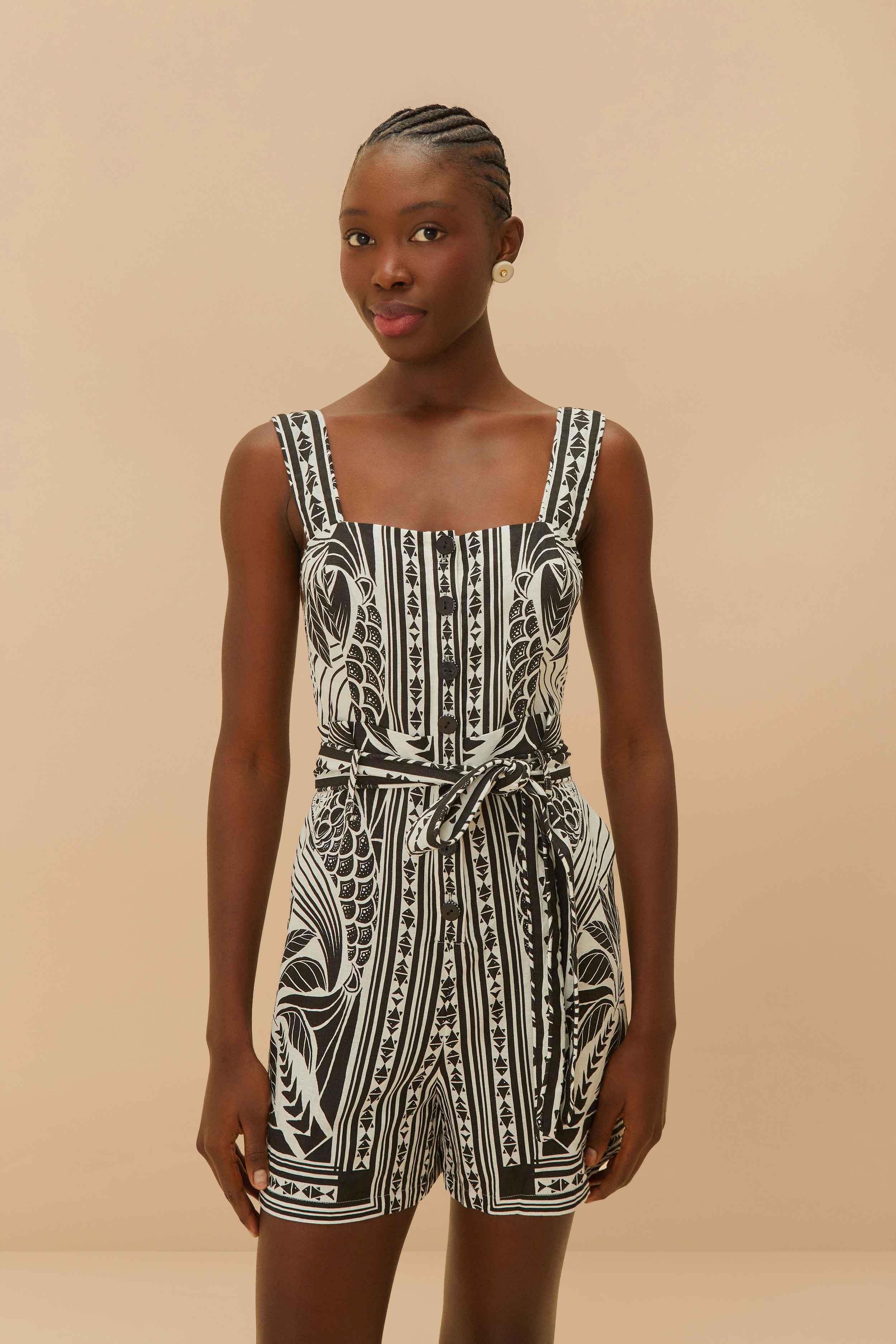 Off-White Monochrome Elegance Scarf LENZING™ ECOVERO™ Euroflax™ Romper – FARM Rio