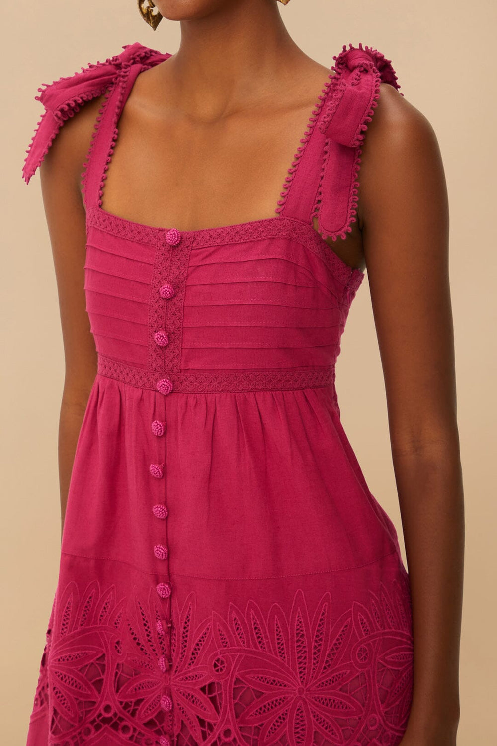 Pink Daisy Embroidered Sleeveless Midi Dress – FARM Rio