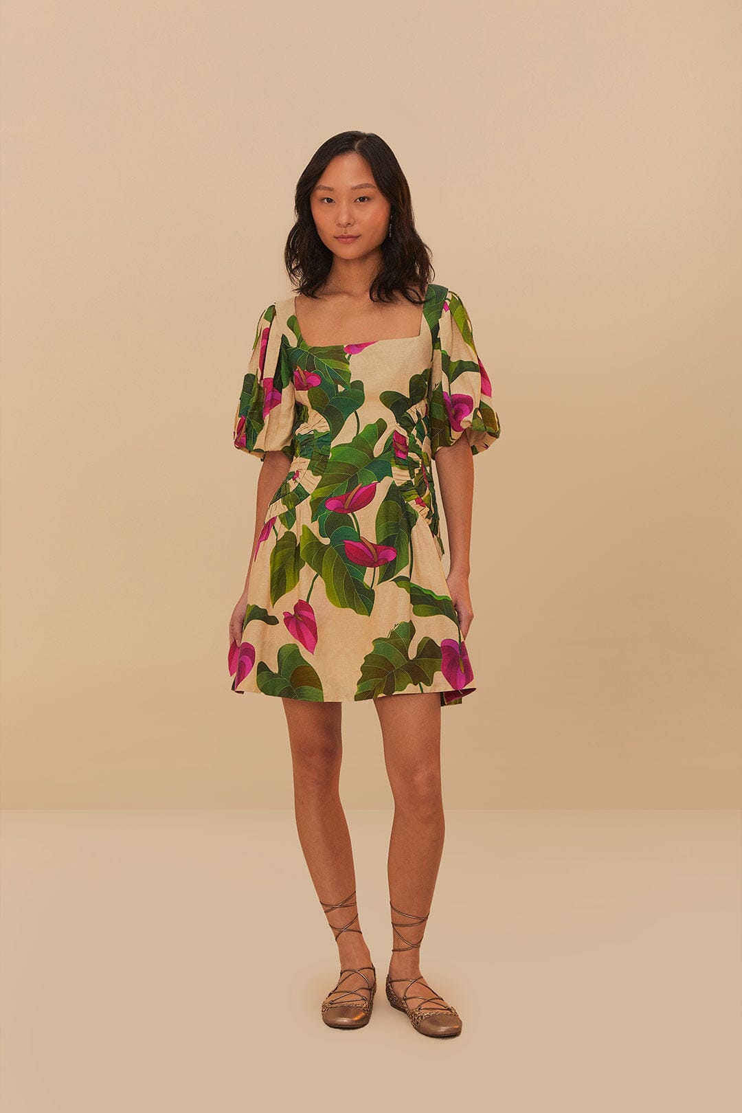 Sand Anthurium Leaves LENZING™ ECOVERO™ Euroflax™ Mini Dress – FARM Rio