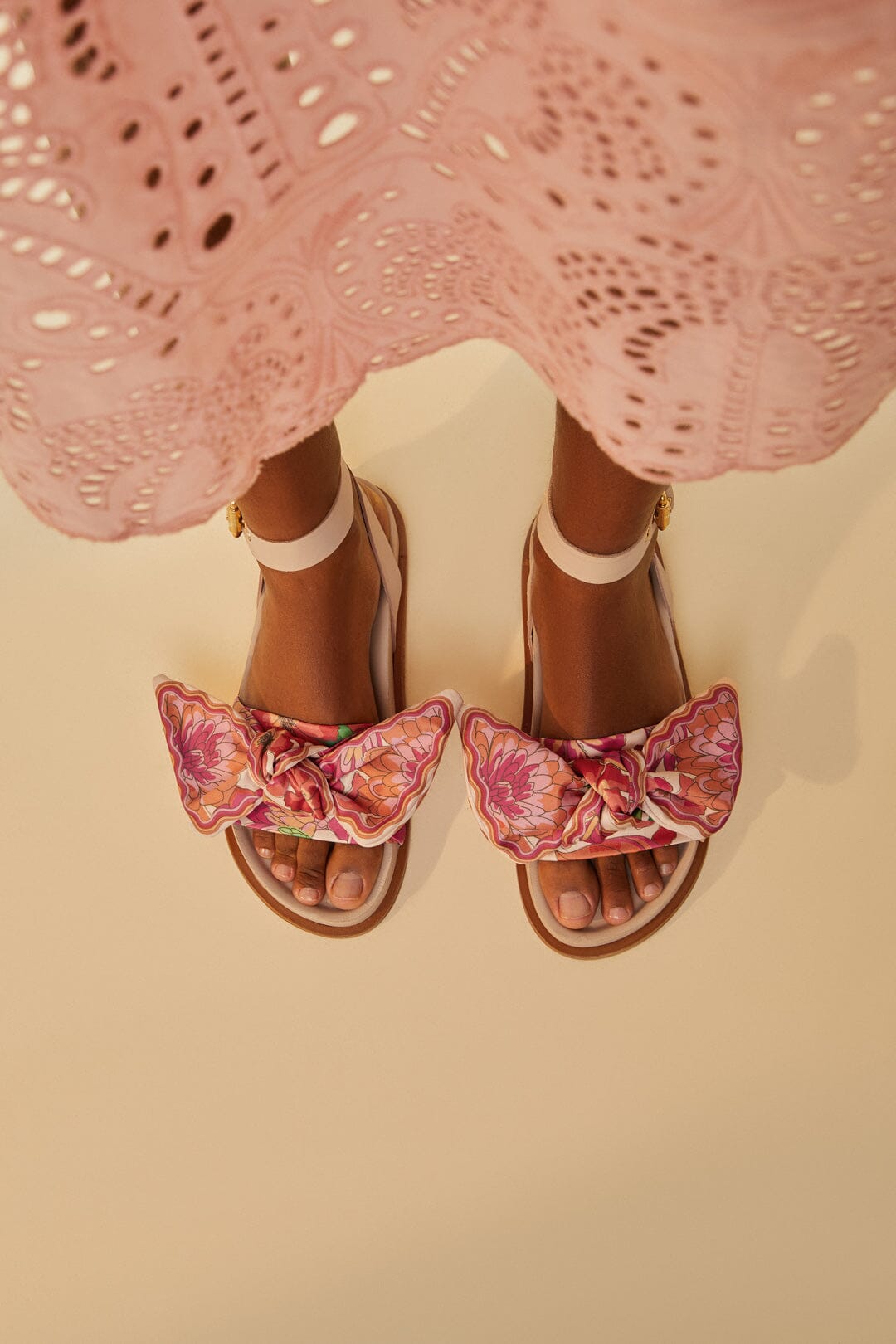 Beige Spring Affair Scarf Flat Sandal – FARM Rio