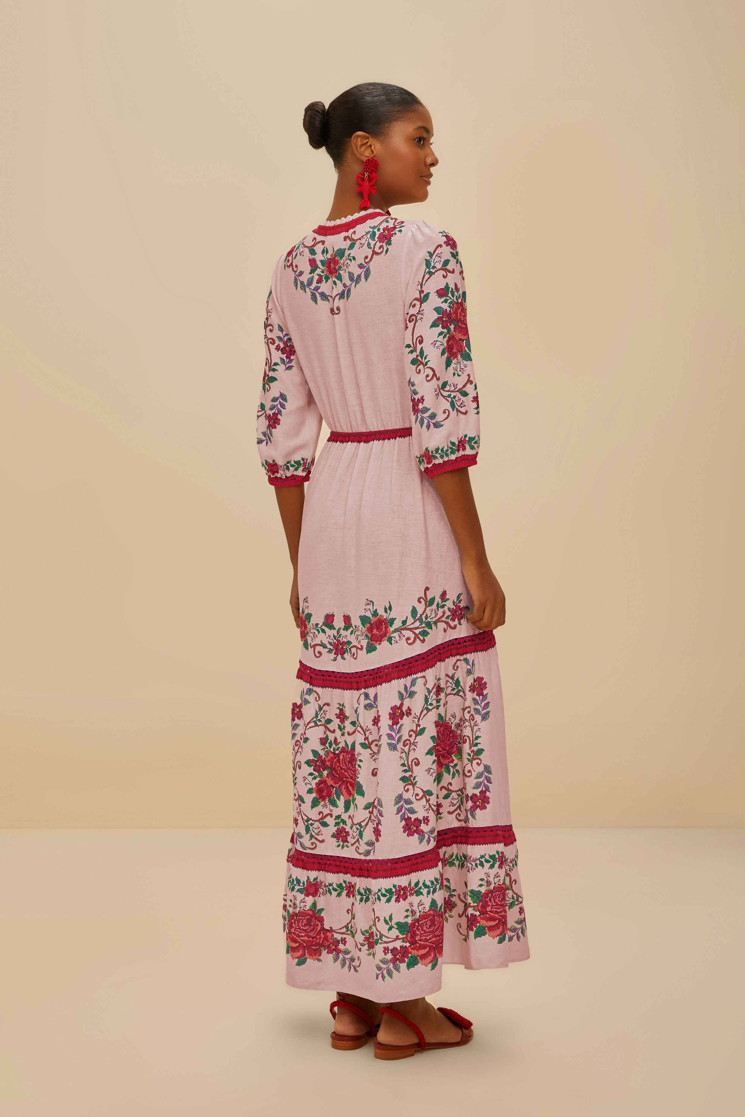 Pink Flower Tapestry LENZING™ ECOVERO™ Euroflax™ Maxi Dress – FARM Rio