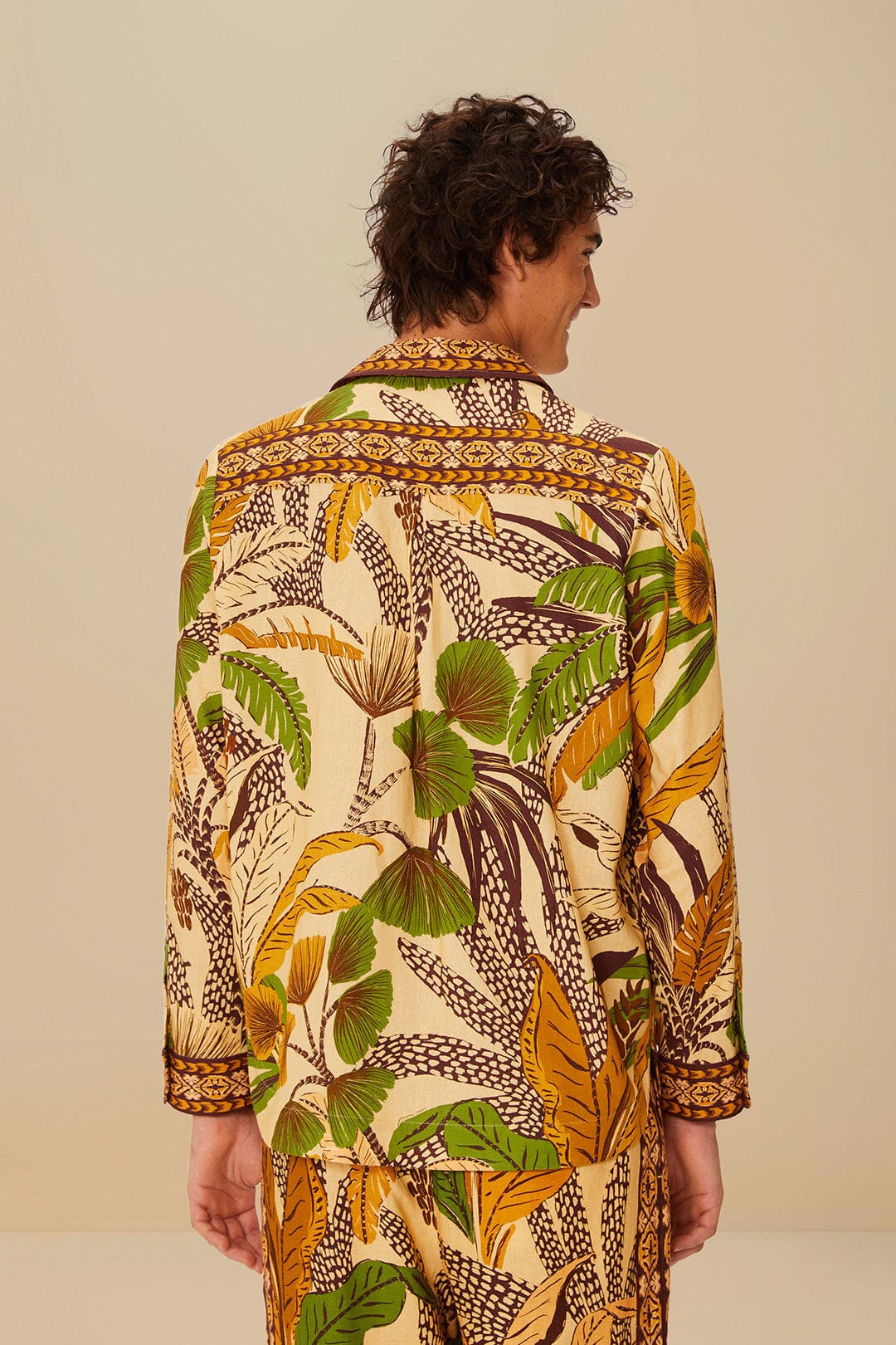 Sand Foliage Sketch LENZING™ ECOVERO™ Euroflax™ Shirt – FARM Rio