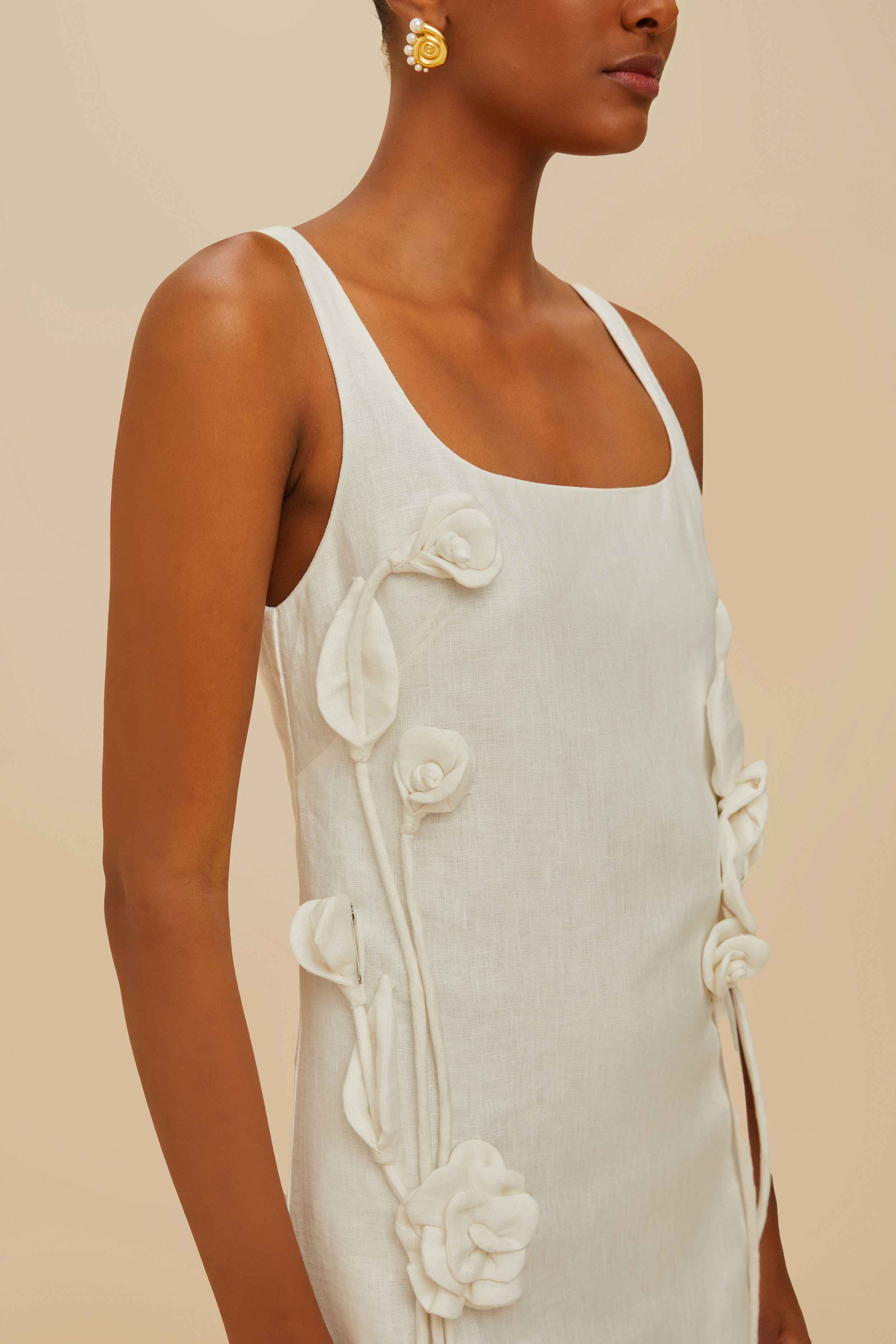 Off-White Sleeveless Euroflax™ Premium Linen Mini Dress – FARM Rio