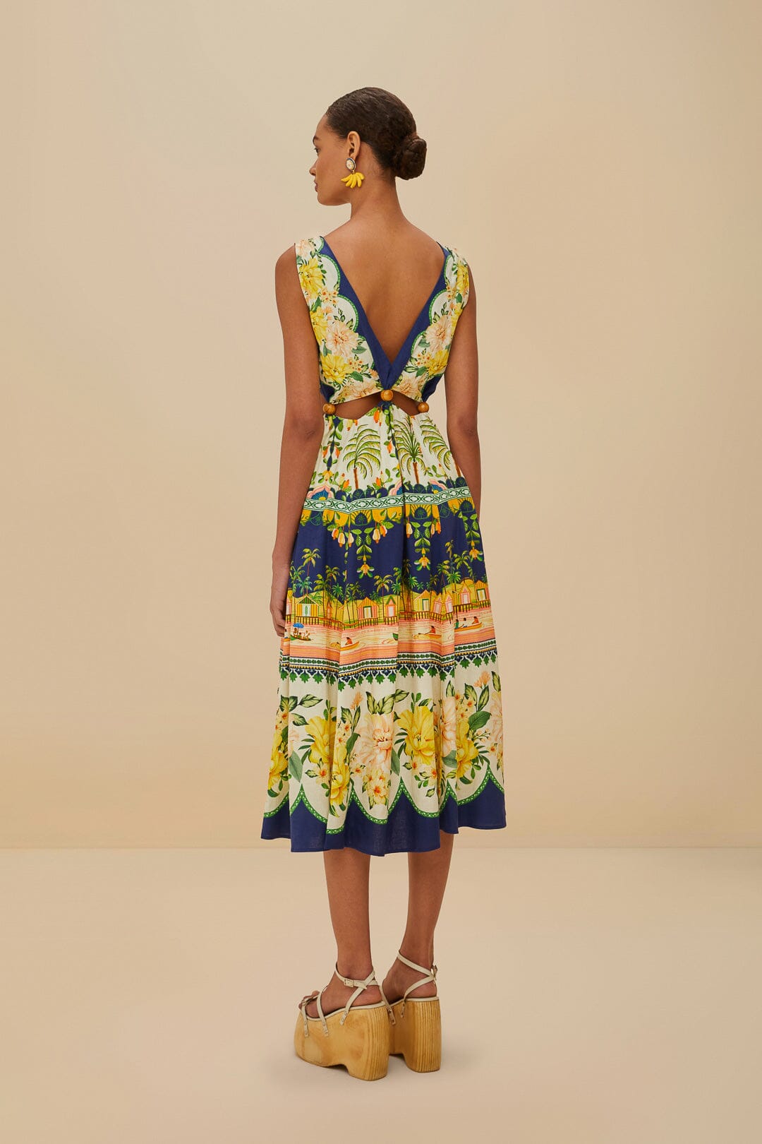 Amazon Garden Cream Midi Dress – FARM Rio