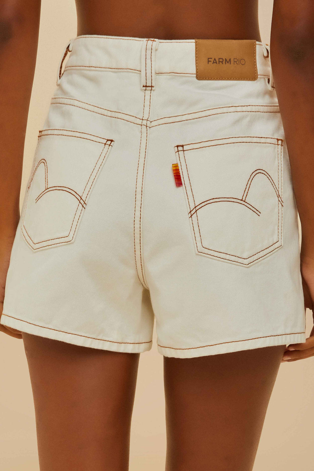 Off-White Flower Tapestry Embroidered Shorts – FARM Rio