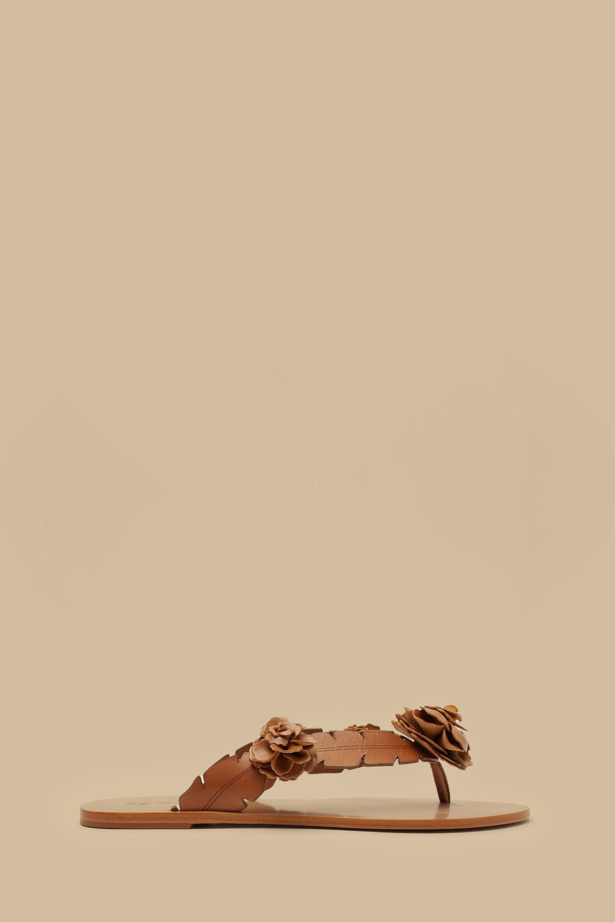 Tan Blooming Flat Sandal – FARM Rio