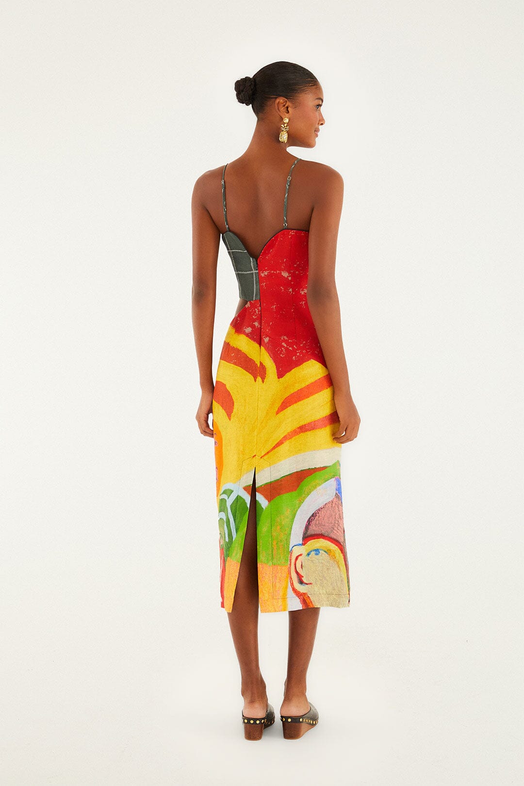 A Popular Cafe Sleeveless Euroflax™ Premium Linen Midi Dress