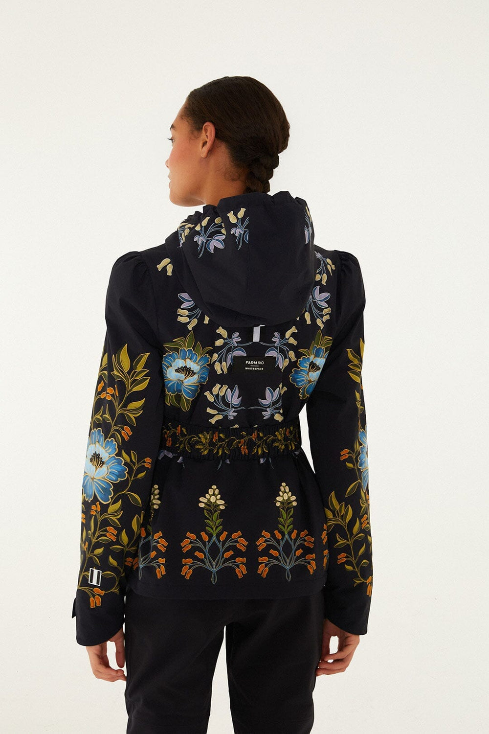 Black Winter Garden Puffer